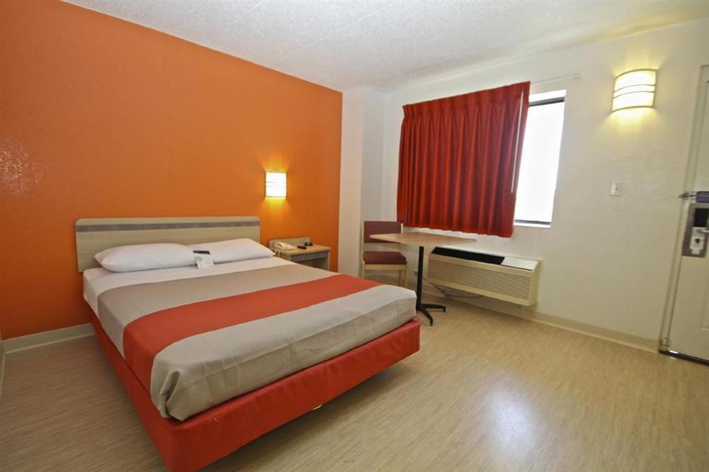 Motel 6 Chicago Southwest - Aurora Habitación foto