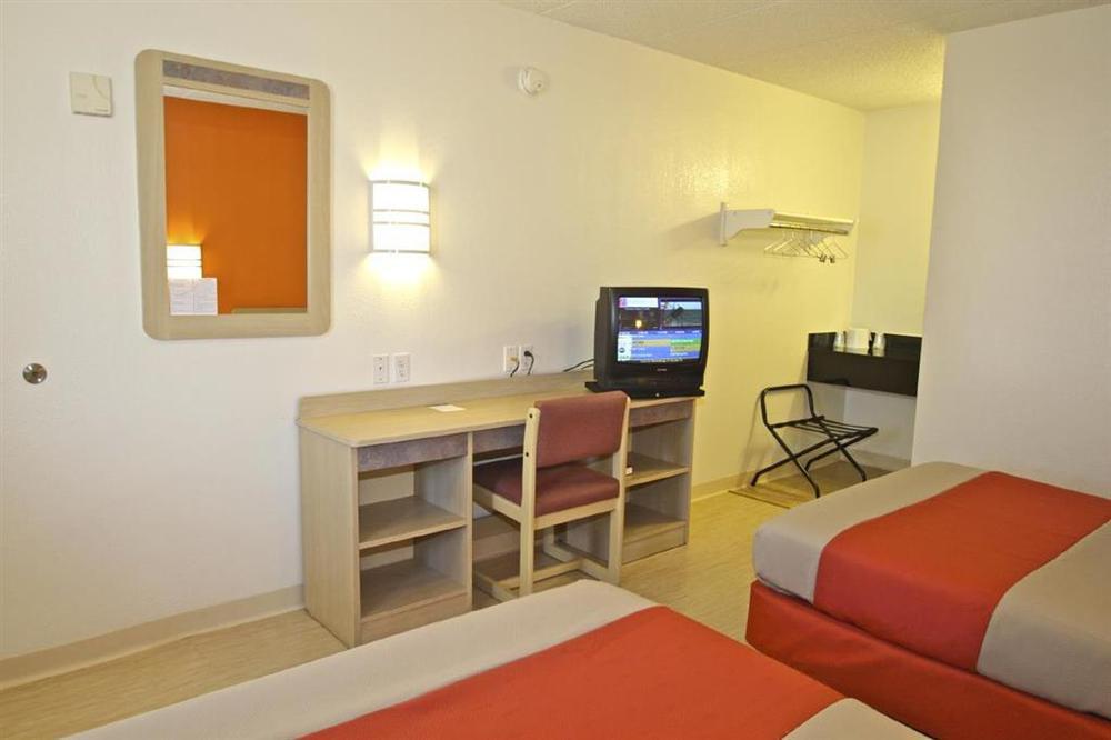 Motel 6 Chicago Southwest - Aurora Habitación foto